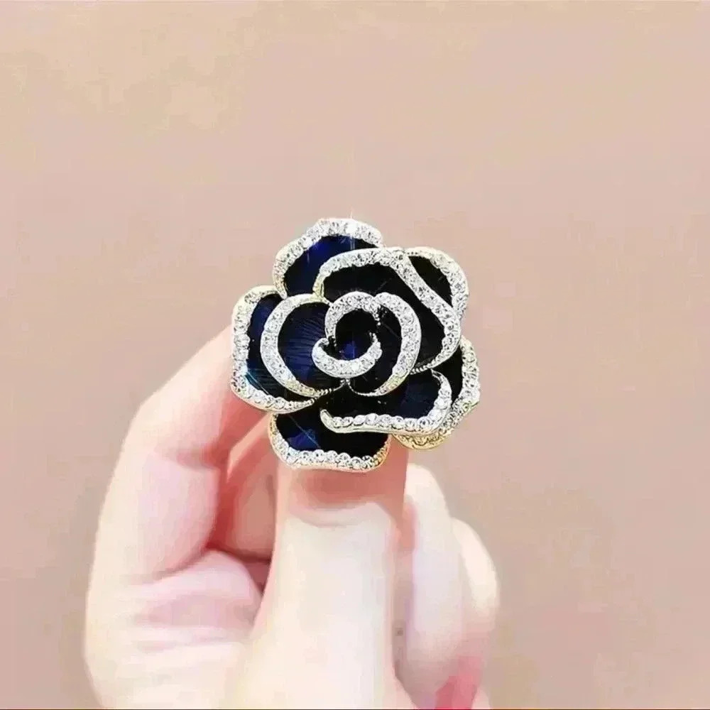 Elegant Black Rose Brooch